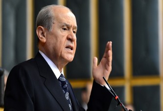 Bahçeli’den Davutoğlu’na film tavsiyesi