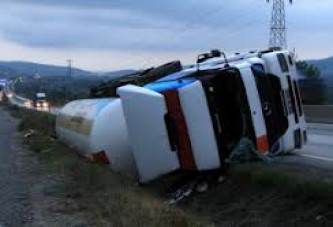 Bolu Dağı'nda Lpg Yüklü Tanker Devrildi..