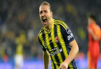 Caner Erkin hastaneye kaldırıldı!