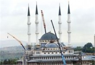 Cumhurbaşkanlığı Sarayı'nın içindeki cami bugün açılıyor