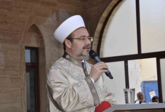 Diyanet İşleri Başkanı Görmez: ''Merhamet şebekeleri kurmalıyız''