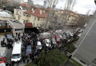 Dünya 'ABD Elçiliği' saldırısını böyle duyurdu