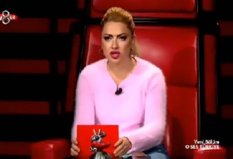 Hadise'nin yıkamadığı saçları alay konusu oldu