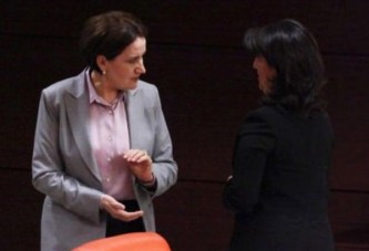 HDP'li Pervin Buldan MHP'li Meral Akşener'i övdü