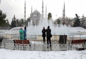 İstanbul Valiliği'nden 'daha yoğun kar' uyarısı!