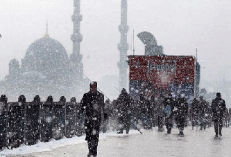 İstanbul'da ekipler teyakkuzda! Öğleden sonra kar bekleniyor