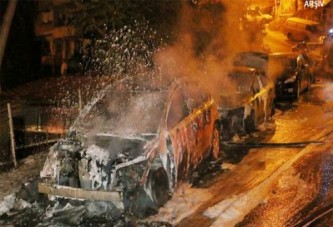 İstanbul'da park halindeki 6 araç kundaklandı