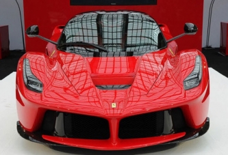 Karşınızda Hibrit Ferrari