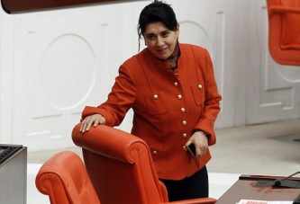 Leyla Zana Öcalan’ın mektubunu Barzani'ye götürecek