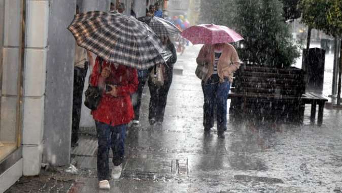 Meteorolojiden Batı Akdeniz için gök gürültülü sağanak yağış uyarısı