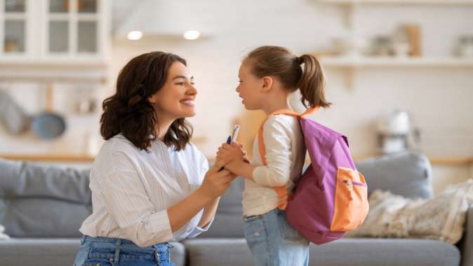 Okula Dönüş Döneminde Çocuğunuza Nasıl Yardımcı Olabilirsiniz?