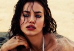 Irina Shayk'ın tüylü bacakları şaşırttı!