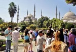 İstanbul'a gelen turist sayısı yüzde 12 arttı