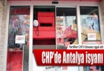 Partililer CHP il binasını işgal etti