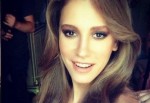 Serenay Sarıkaya: Para var yiyecek zaman yok!