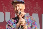 Ünlü Rus şair Yevgeny Yevtushenko 84 yaşında hayatını kaybetti