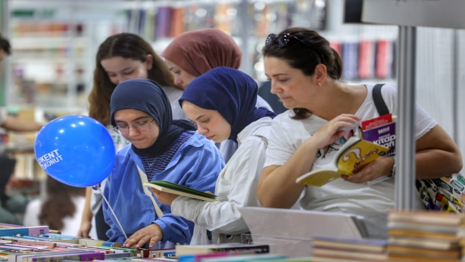 Türkiye’nin en büyük kitap fuarı kapılarını açtı