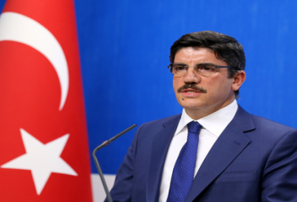 Yasin Aktay'dan FETÖ açıklaması: Kandırıldığımızı çok da kabul etmiyoruz